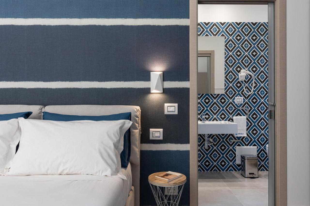 Torre Mola Suite Формія Екстер'єр фото