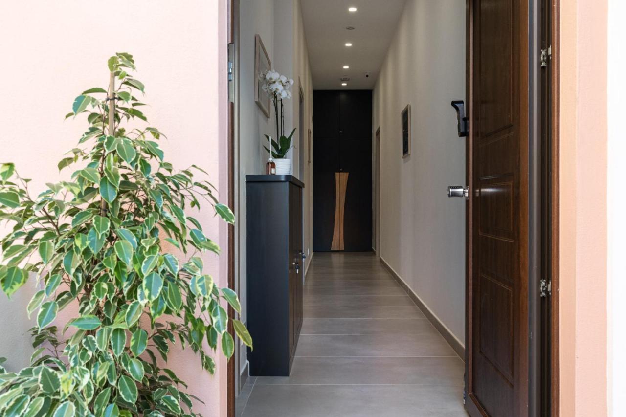 Torre Mola Suite Формія Екстер'єр фото